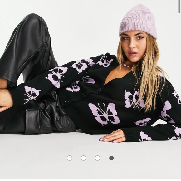 ASOS DESIGN cardigan with butterfly pattern in black - Picture 1 of 4